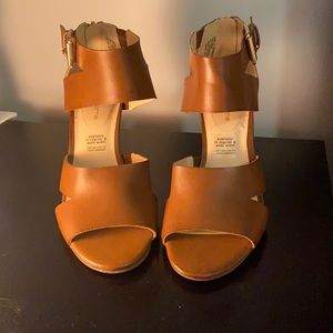 👡SANDAL HEELS👡